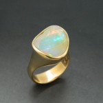 Opal Ring Set in 18k